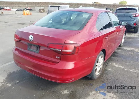 2018 Volkswagen Jetta 1.4T S z USA, uszkodzony, nr VIN 3VW2B7AJ4JM227576